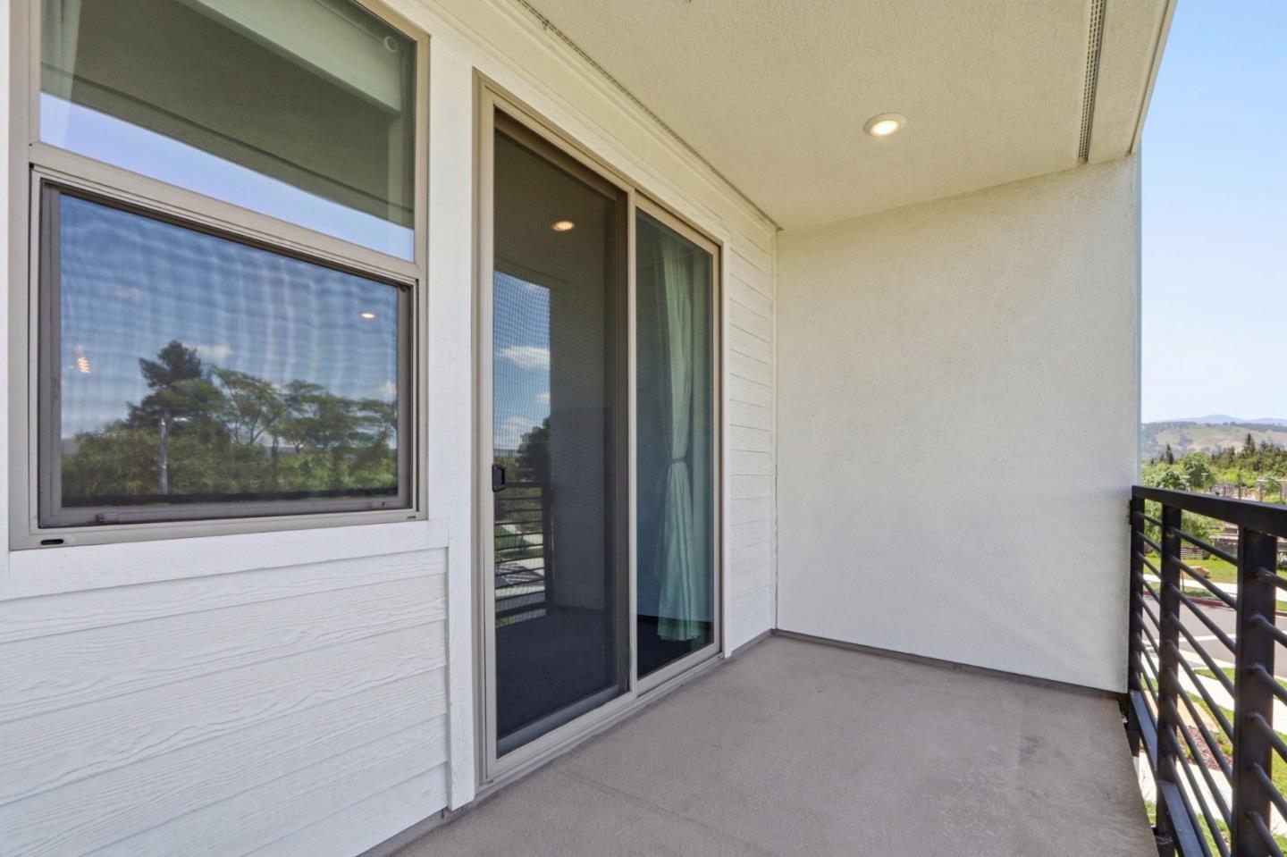 Detail Gallery Image 32 of 54 For 6709 Magnetic Loop, San Jose,  CA 95119 - 2 Beds | 2/1 Baths