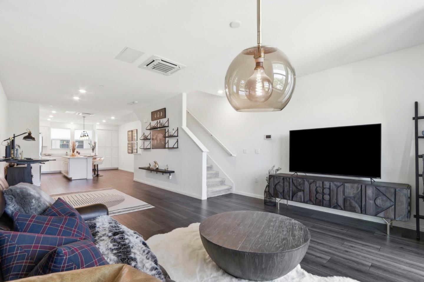 6709 Magnetic Loop, San Jose, CA, 95119