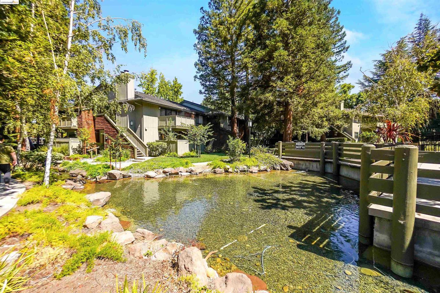 Detail Gallery Image 25 of 31 For La Terrace Cir, San Jose,  CA 95123 - 2 Beds | 2 Baths