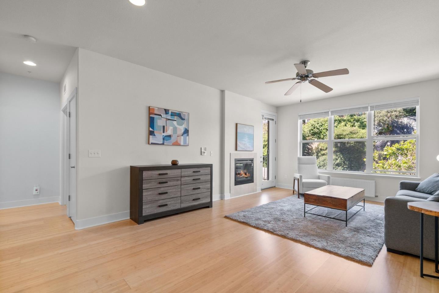 Detail Gallery Image 9 of 27 For 2030 N Pacific Ave #338,  Santa Cruz,  CA 95060 - 1 Beds | 1 Baths