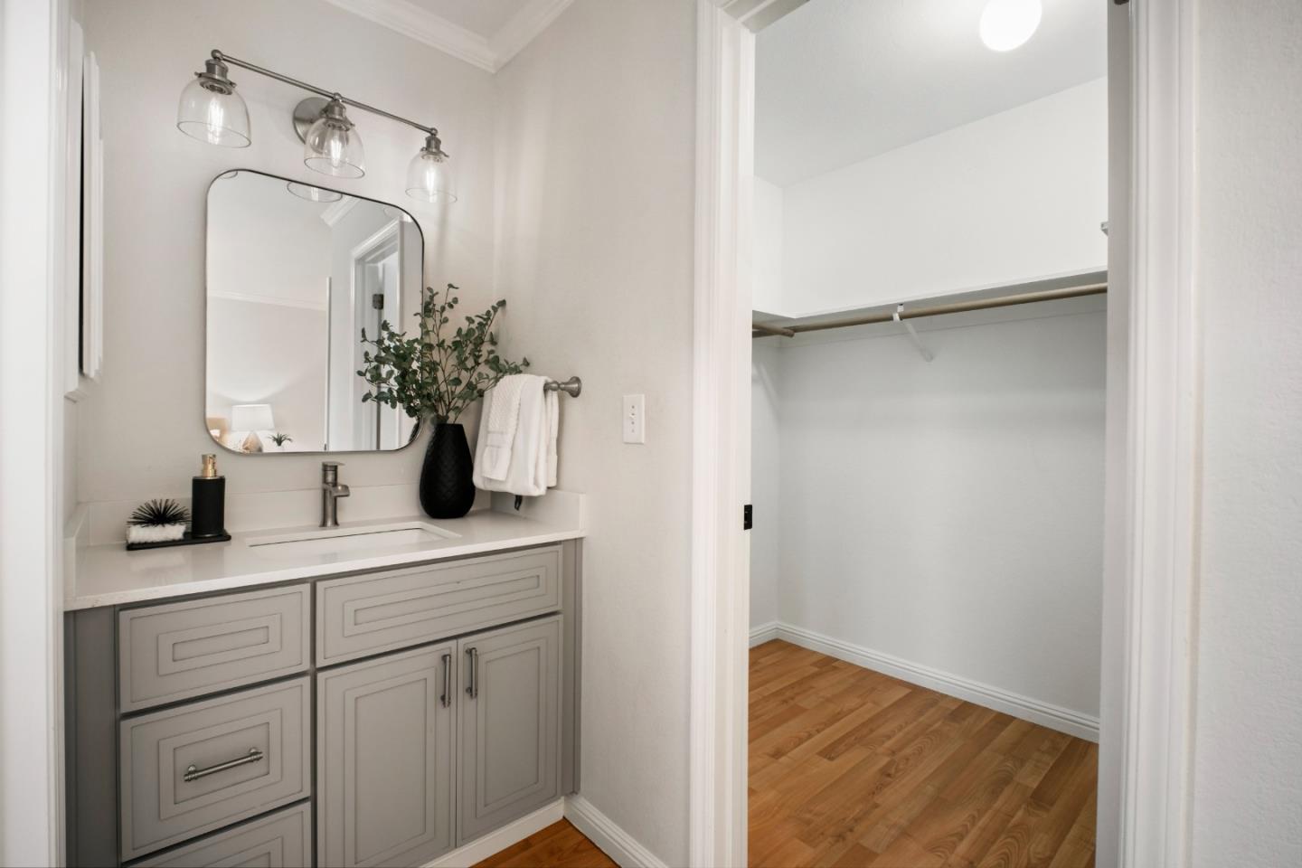 Photo #27: ML82043566 Listing: Photo #27