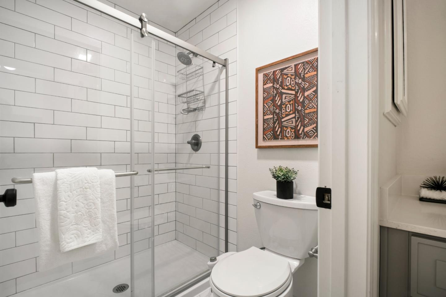 Photo #28: ML82043566 Listing: Photo #28