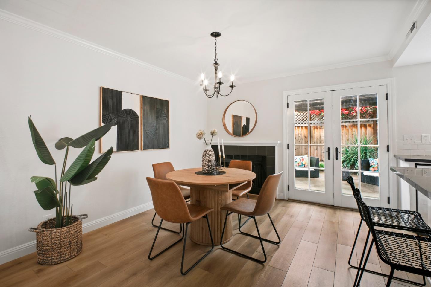 Photo #8: ML82043566 Listing: Photo #8