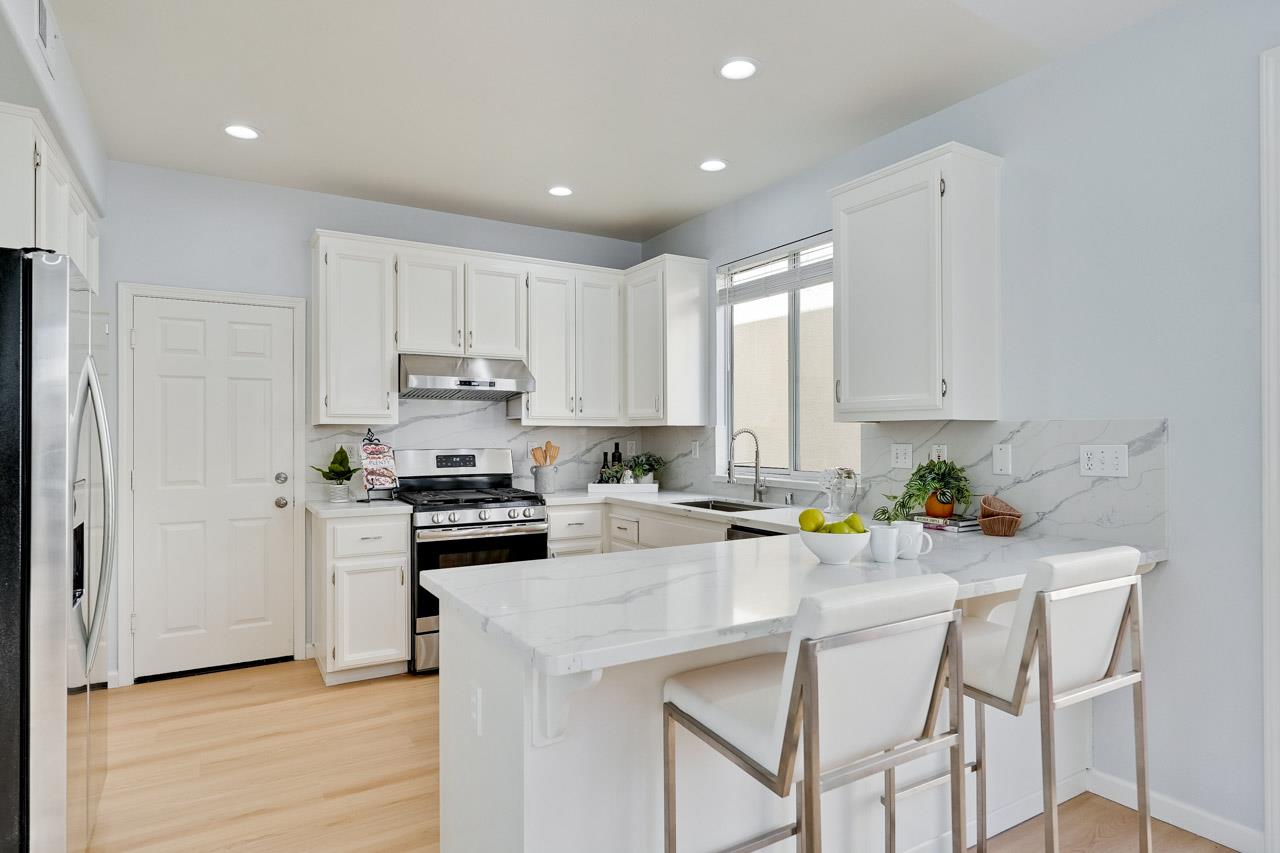 Detail Gallery Image 16 of 48 For 2153 Esperanca Ave, Santa Clara,  CA 95054 - 4 Beds | 2/1 Baths