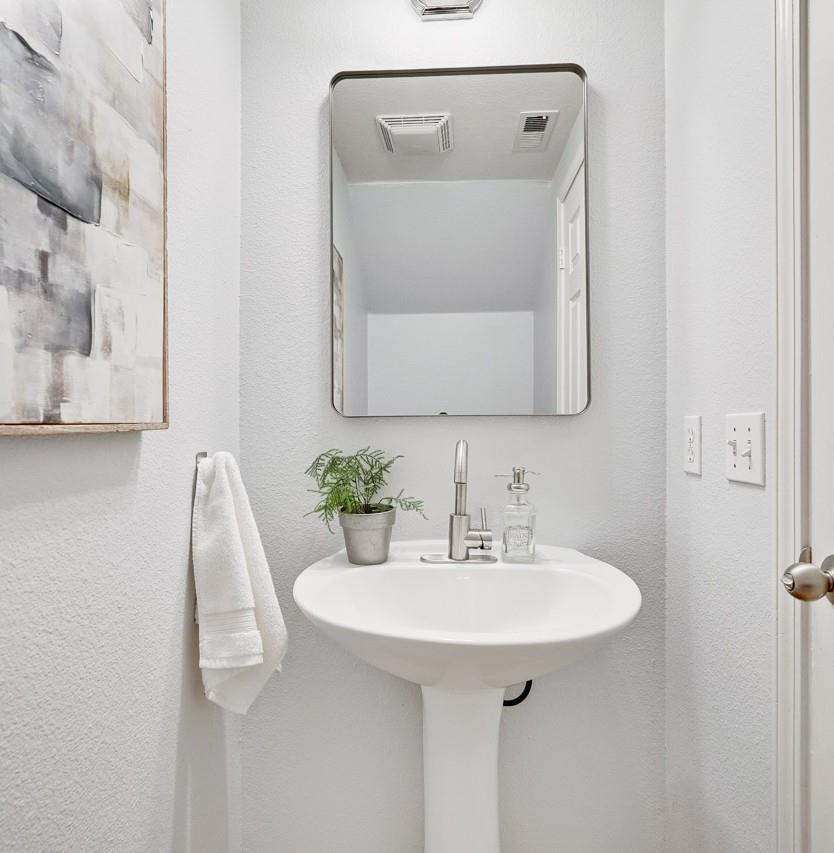 Detail Gallery Image 19 of 48 For 2153 Esperanca Ave, Santa Clara,  CA 95054 - 4 Beds | 2/1 Baths