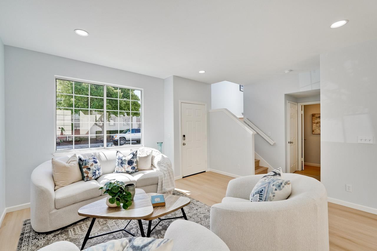 Detail Gallery Image 2 of 48 For 2153 Esperanca Ave, Santa Clara,  CA 95054 - 4 Beds | 2/1 Baths