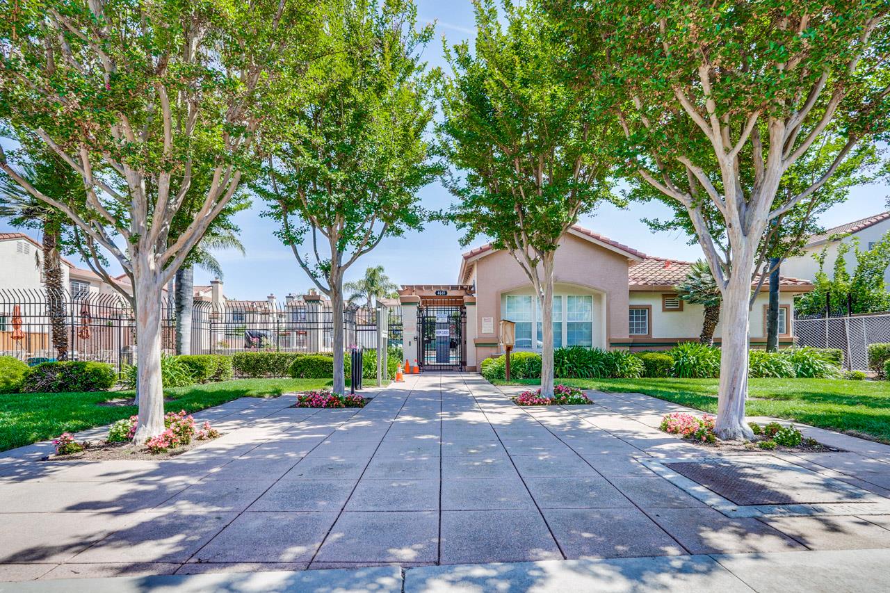 Detail Gallery Image 48 of 48 For 2153 Esperanca Ave, Santa Clara,  CA 95054 - 4 Beds | 2/1 Baths