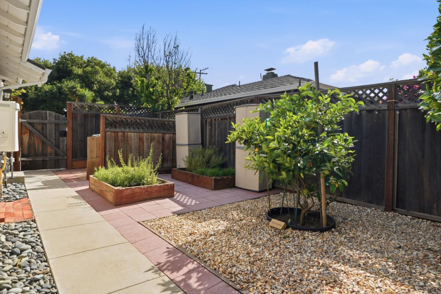 Detail Gallery Image 39 of 41 For 3267 Cecil Ave, Santa Clara,  CA 95050 - 3 Beds | 2 Baths