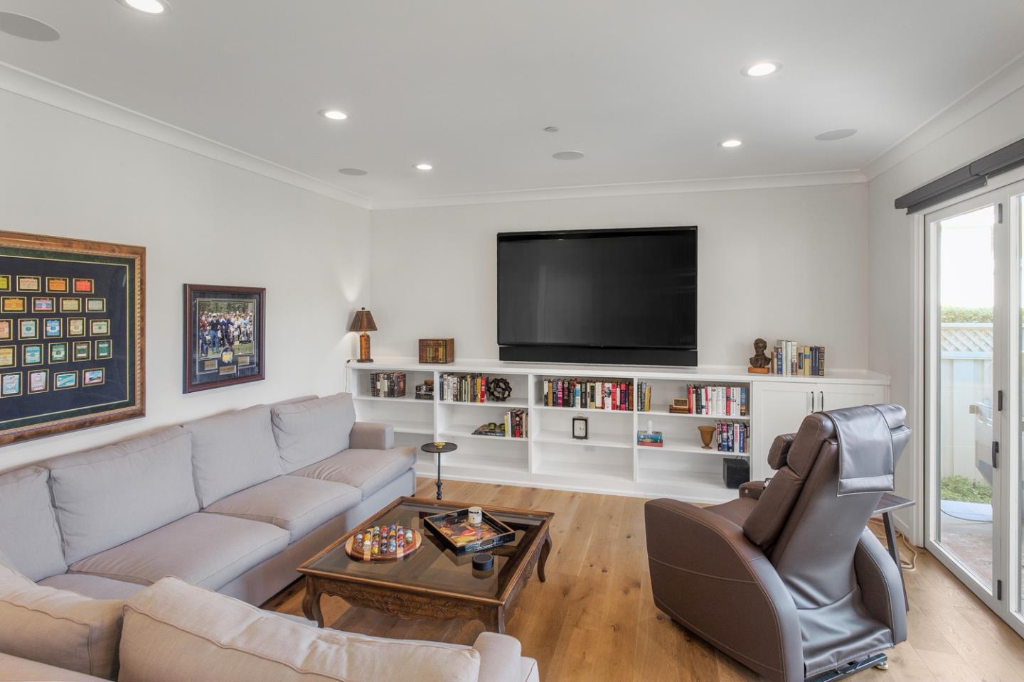 Detail Gallery Image 14 of 38 For 423 Arlington Rd, Redwood City,  CA 94062 - 5 Beds | 3 Baths