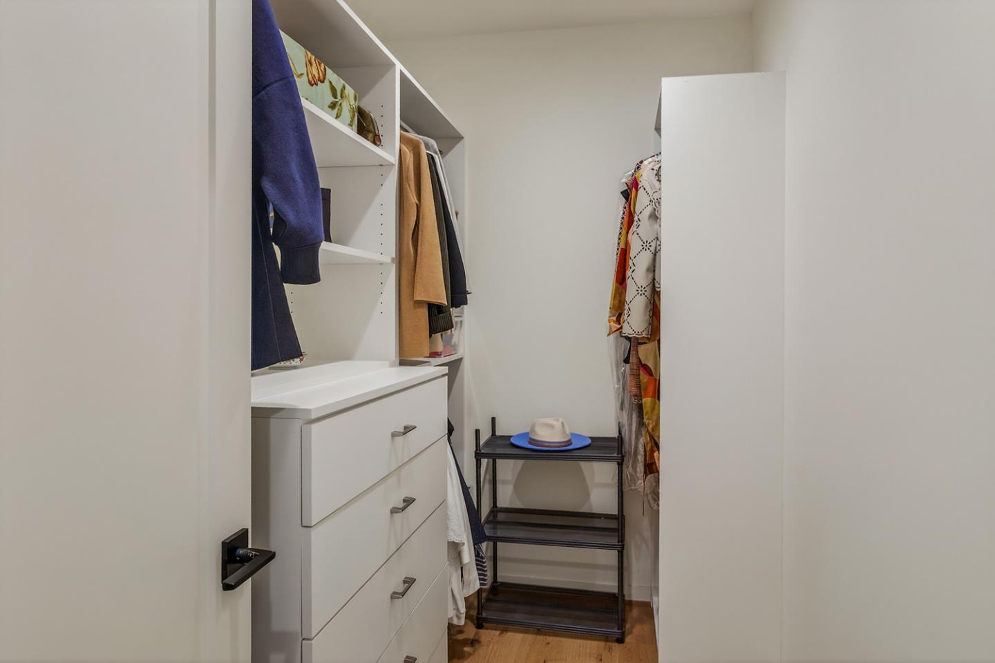 Detail Gallery Image 24 of 38 For 423 Arlington Rd, Redwood City,  CA 94062 - 5 Beds | 3 Baths