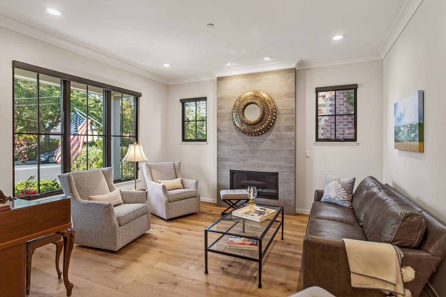 Detail Gallery Image 6 of 38 For 423 Arlington Rd, Redwood City,  CA 94062 - 5 Beds | 3 Baths