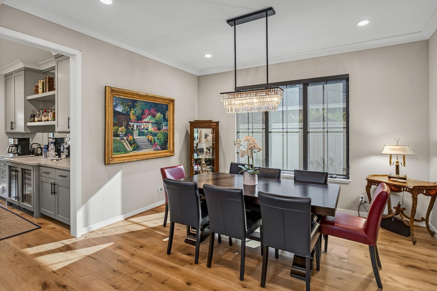 Detail Gallery Image 7 of 38 For 423 Arlington Rd, Redwood City,  CA 94062 - 5 Beds | 3 Baths