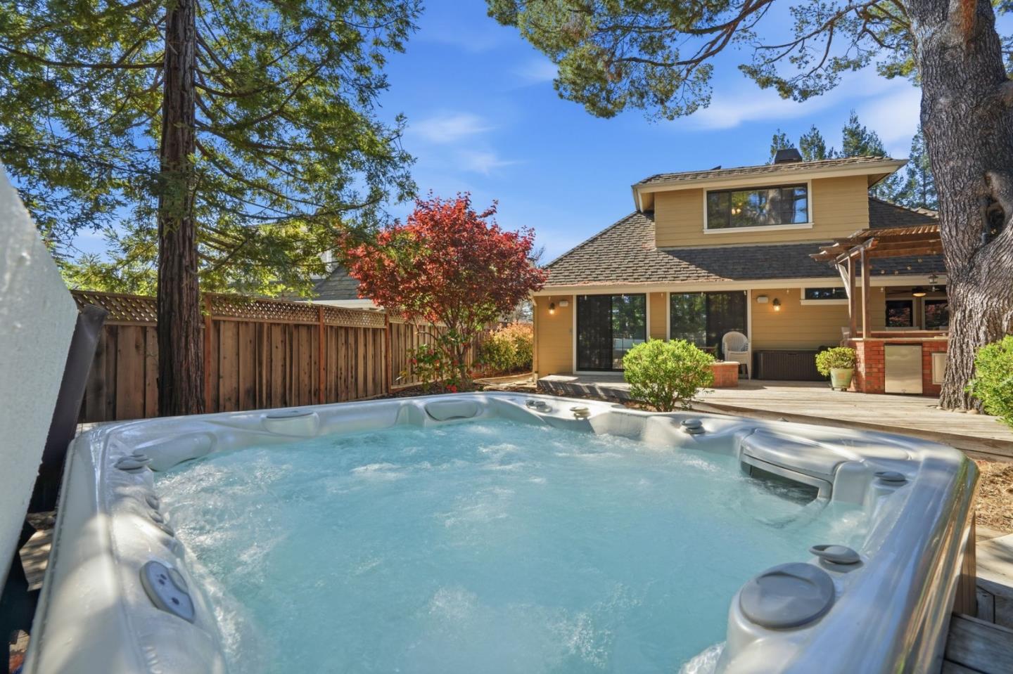 Detail Gallery Image 33 of 37 For 20523 Manor Dr, Saratoga,  CA 95070 - 5 Beds | 3/1 Baths