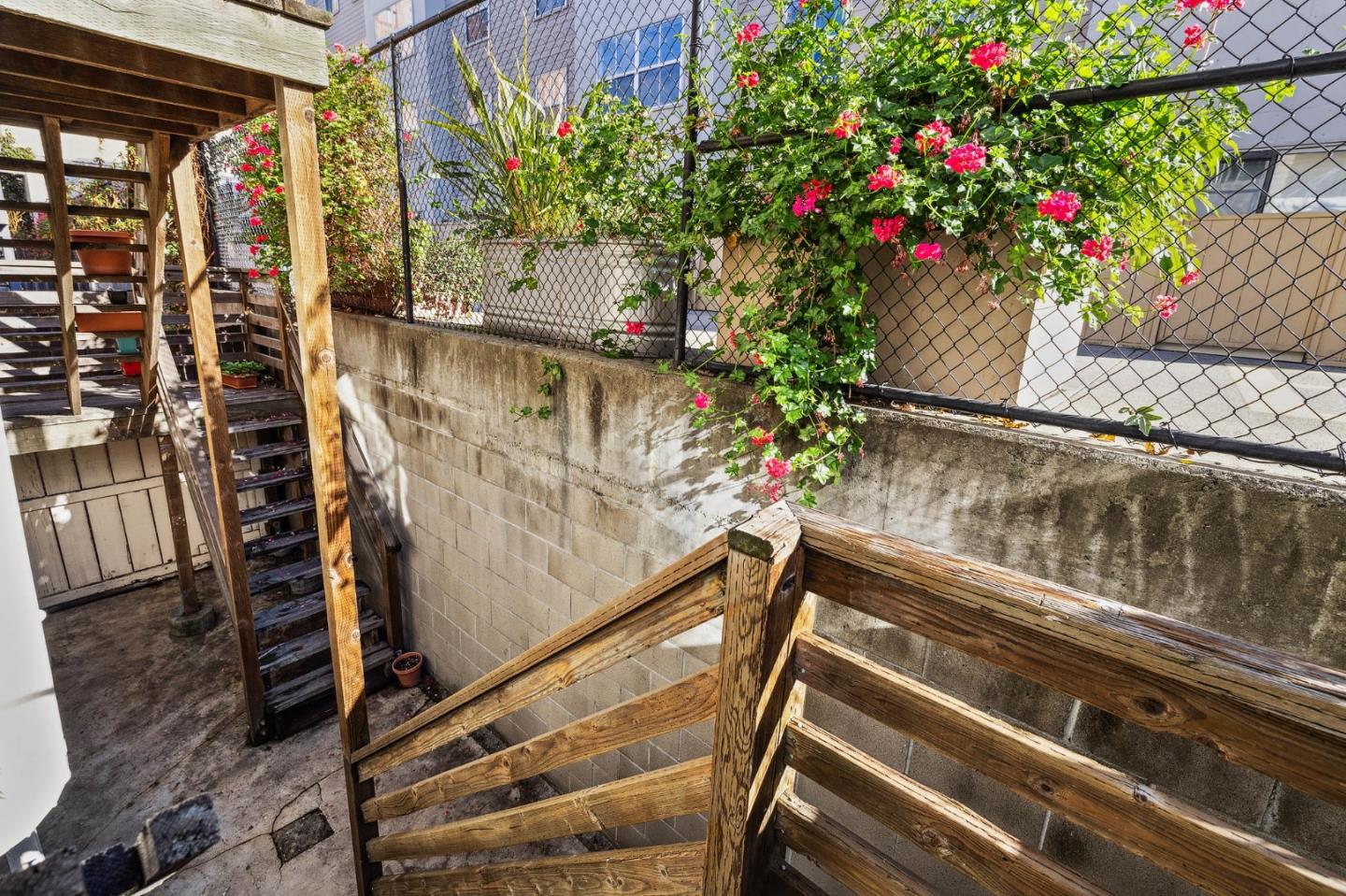 Detail Gallery Image 24 of 25 For 531-533 Natoma St, San Francisco,  CA 94103 - 8 Beds | 4 Baths