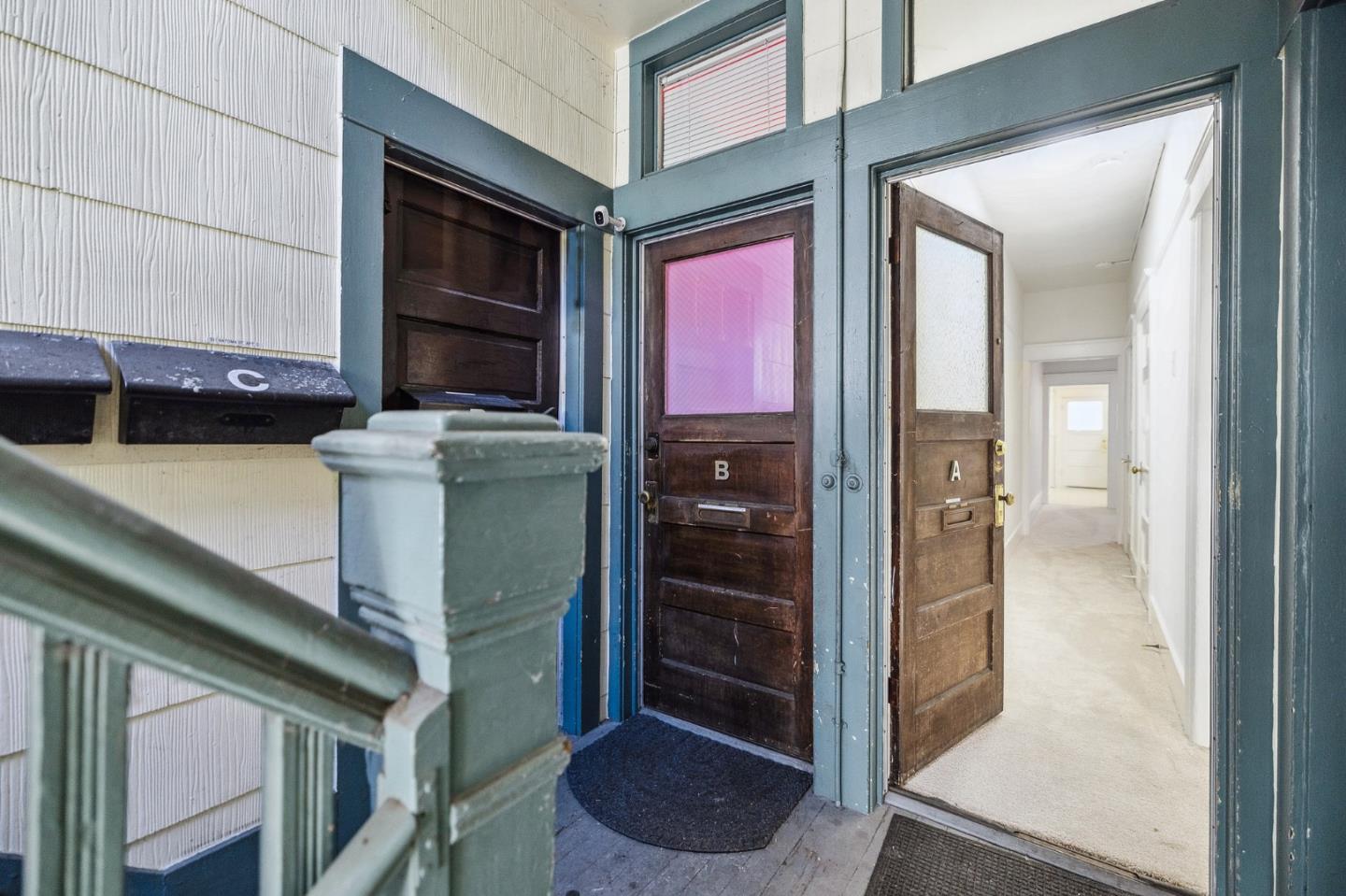 Detail Gallery Image 4 of 25 For 531-533 Natoma St, San Francisco,  CA 94103 - 8 Beds | 4 Baths