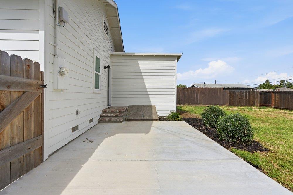 Detail Gallery Image 28 of 42 For 706 Central Ave, Hollister,  CA 95023 - 3 Beds | 2 Baths