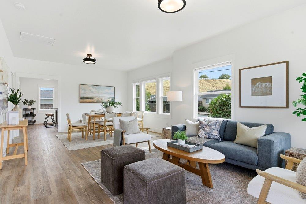 Detail Gallery Image 5 of 42 For 706 Central Ave, Hollister,  CA 95023 - 3 Beds | 2 Baths