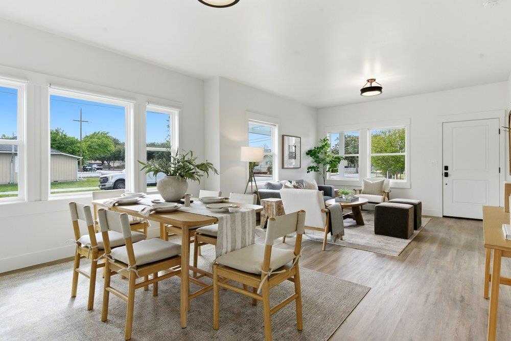 Detail Gallery Image 9 of 42 For 706 Central Ave, Hollister,  CA 95023 - 3 Beds | 2 Baths