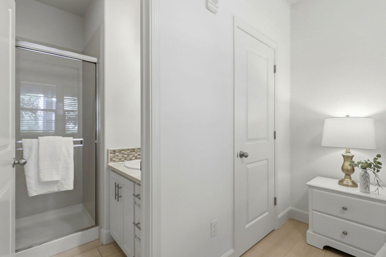 Detail Gallery Image 29 of 43 For 880 Apollo, Santa Clara,  CA 95051 - 3 Beds | 3/1 Baths