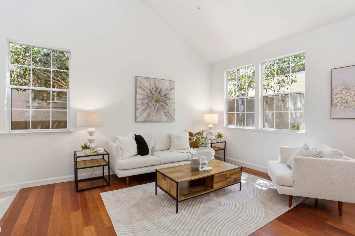 Detail Gallery Image 11 of 34 For 446 Tyndall St, Los Altos,  CA 94022 - 3 Beds | 2/1 Baths