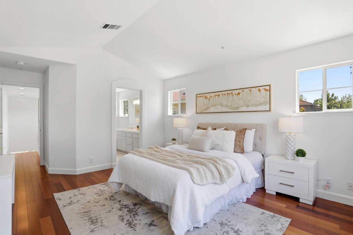 Detail Gallery Image 17 of 34 For 446 Tyndall St, Los Altos,  CA 94022 - 3 Beds | 2/1 Baths