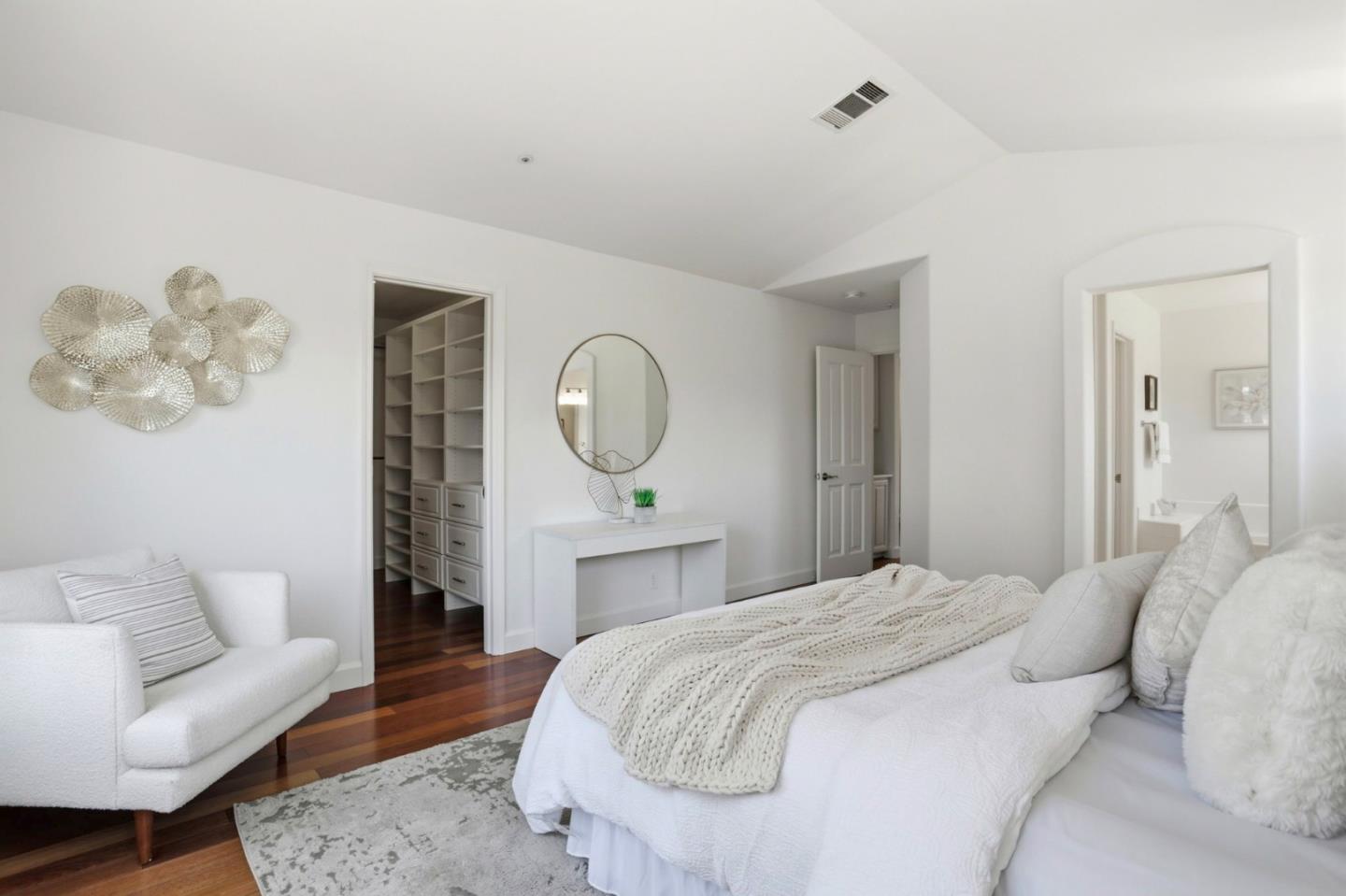 Detail Gallery Image 18 of 34 For 446 Tyndall St, Los Altos,  CA 94022 - 3 Beds | 2/1 Baths