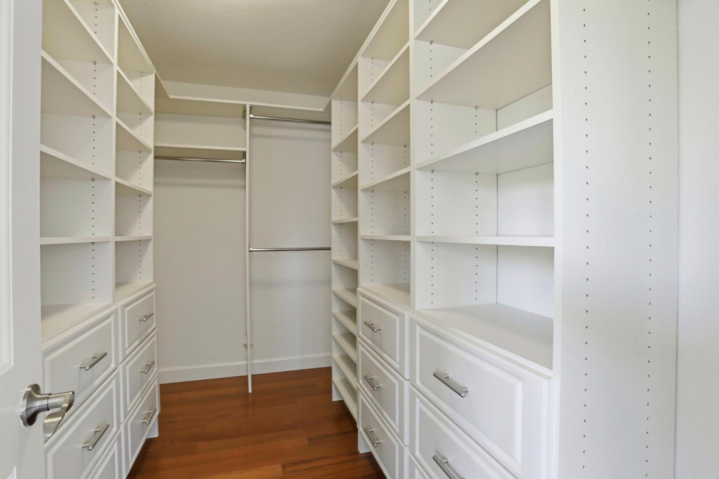 Detail Gallery Image 20 of 34 For 446 Tyndall St, Los Altos,  CA 94022 - 3 Beds | 2/1 Baths