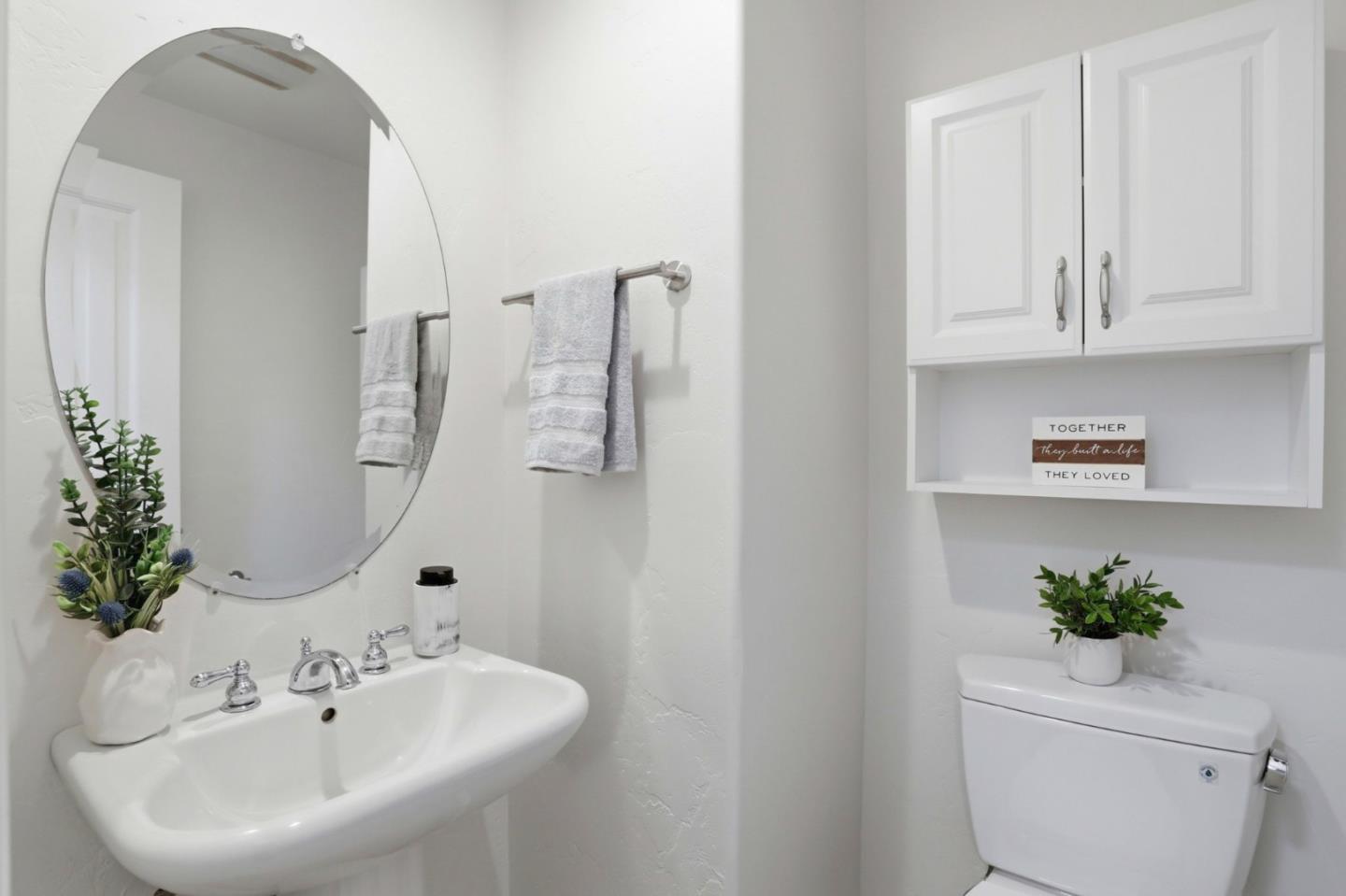 Detail Gallery Image 27 of 34 For 446 Tyndall St, Los Altos,  CA 94022 - 3 Beds | 2/1 Baths