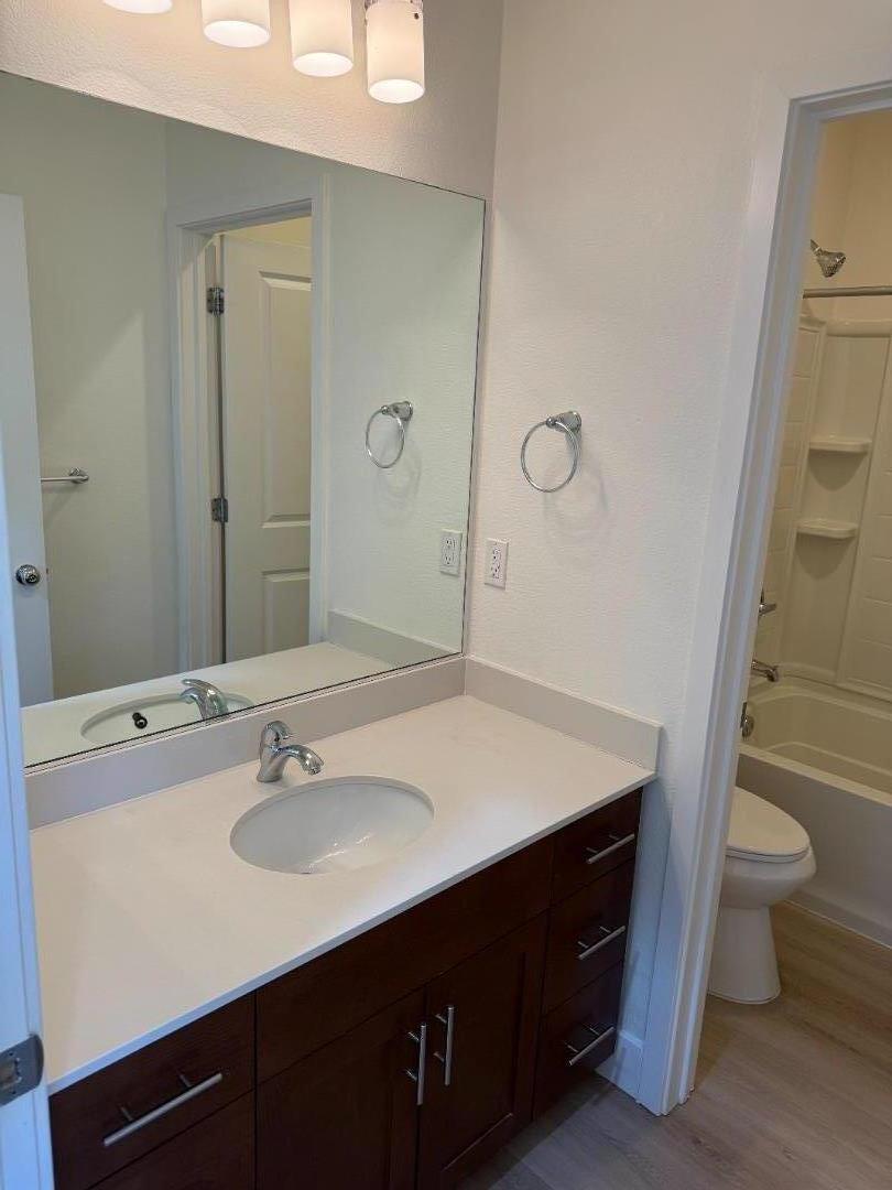 Detail Gallery Image 20 of 22 For 17075 Saint Cecilia Ln, Morgan Hill,  CA 95037 - 3 Beds | 2/1 Baths