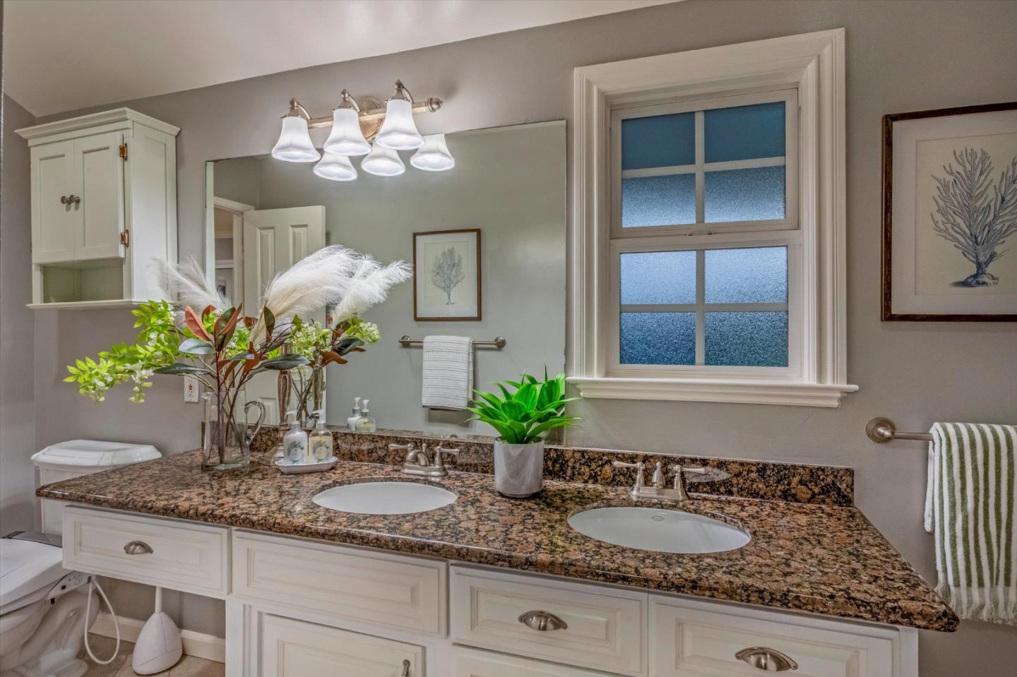 Detail Gallery Image 32 of 50 For 12180 Saraglen Dr, Saratoga,  CA 95070 - 4 Beds | 3/1 Baths