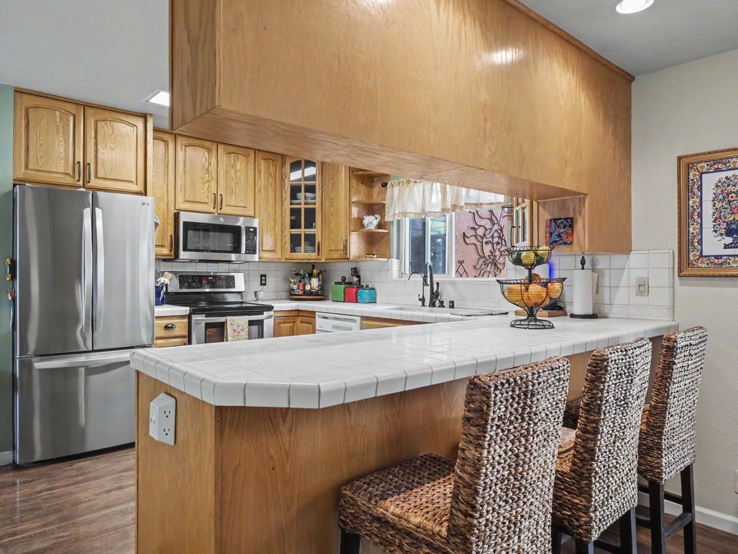 Detail Gallery Image 19 of 59 For 7669 Santa Inez Ct, Gilroy,  CA 95020 - 4 Beds | 2 Baths