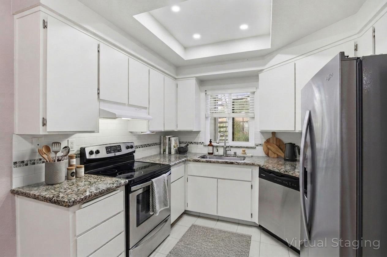 Detail Gallery Image 6 of 33 For 354 Shadow Run Dr, San Jose,  CA 95110 - 2 Beds | 2 Baths