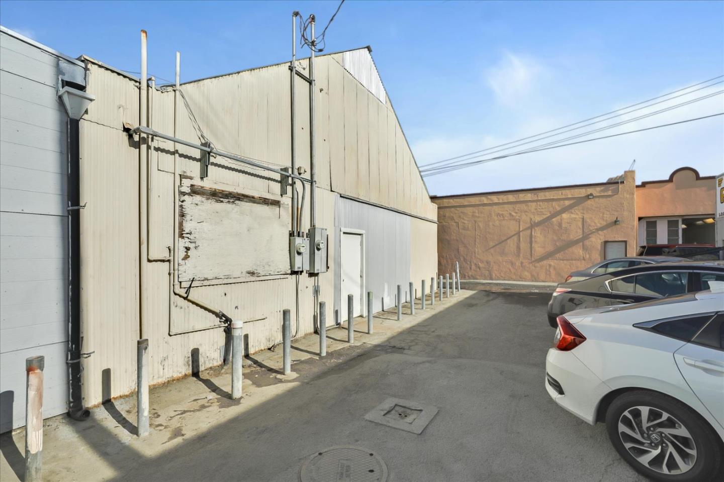 Detail Gallery Image 11 of 12 For 14 E Lake Ave, Watsonville,  CA 95076 - – Beds | – Baths