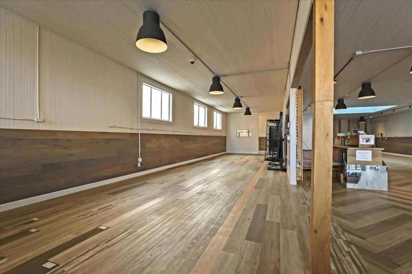 Detail Gallery Image 5 of 12 For 14 E Lake Ave, Watsonville,  CA 95076 - – Beds | – Baths