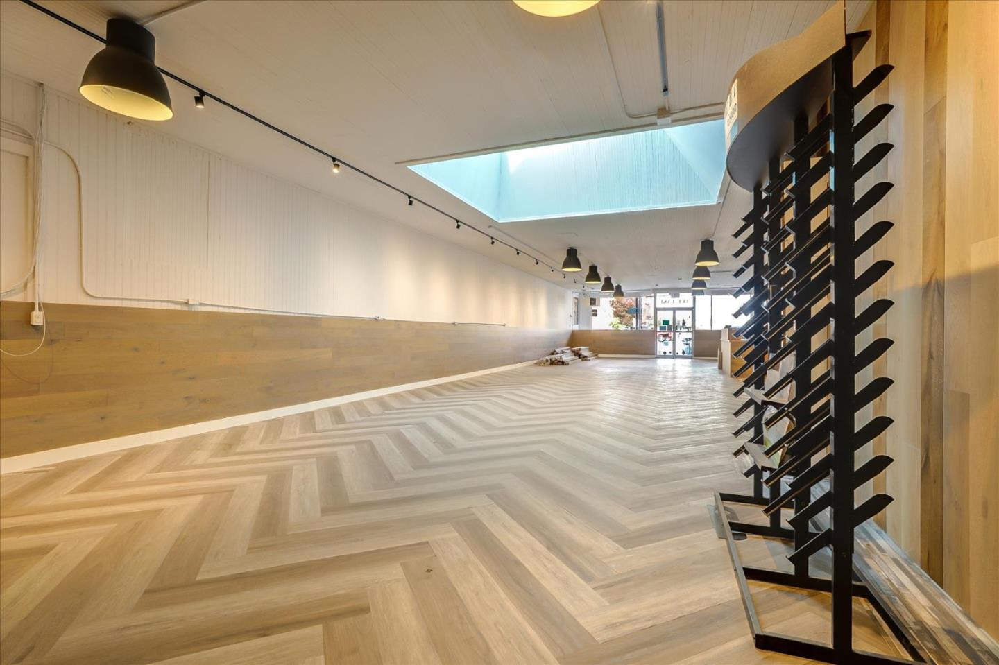 Detail Gallery Image 6 of 12 For 14 E Lake Ave, Watsonville,  CA 95076 - – Beds | – Baths