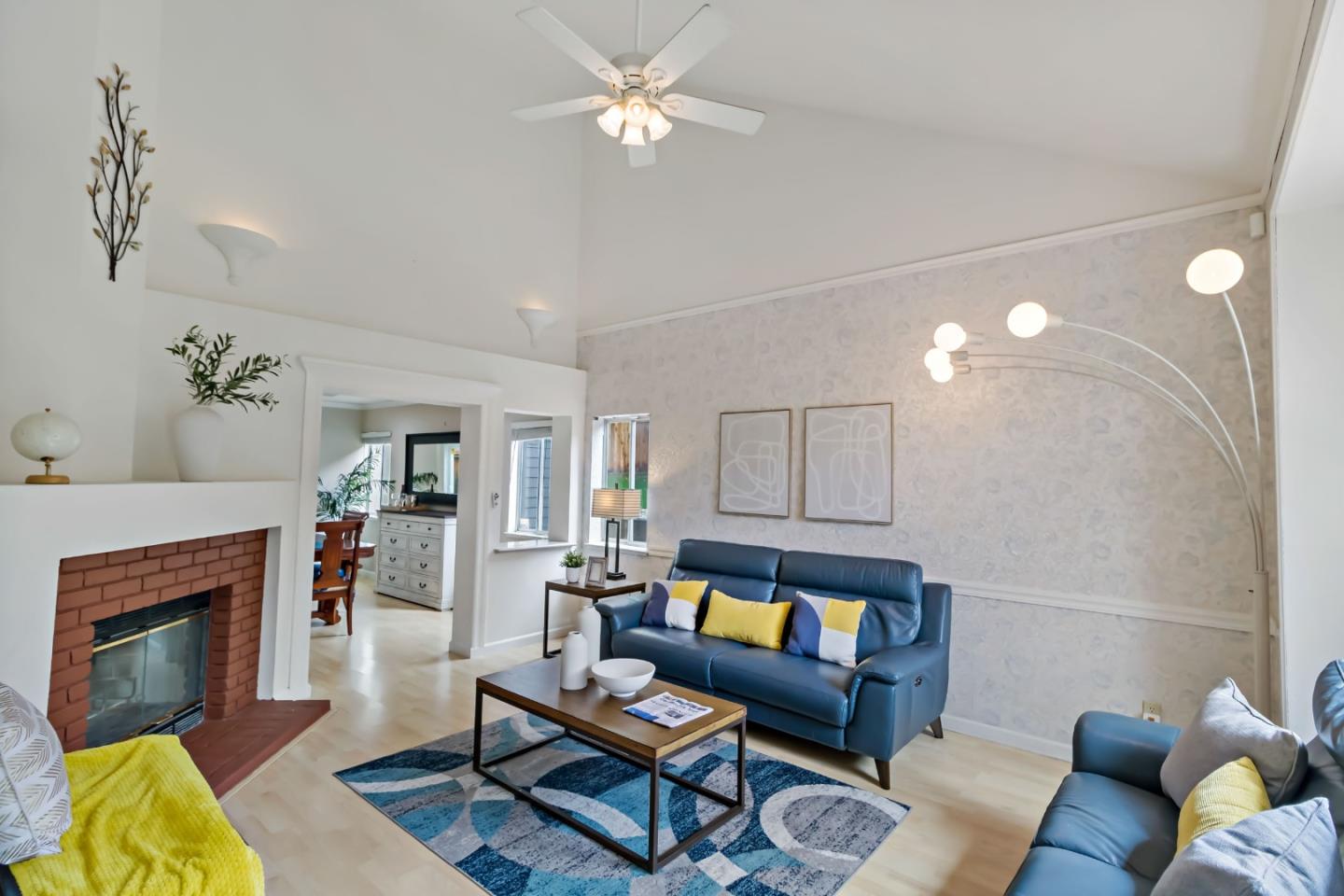 Detail Gallery Image 18 of 50 For 3389 Brook Leaf Ct, San Jose,  CA 95132 - 3 Beds | 2/1 Baths