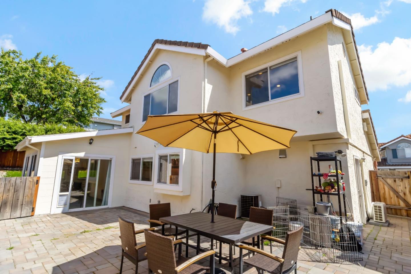 Detail Gallery Image 7 of 50 For 3389 Brook Leaf Ct, San Jose,  CA 95132 - 3 Beds | 2/1 Baths