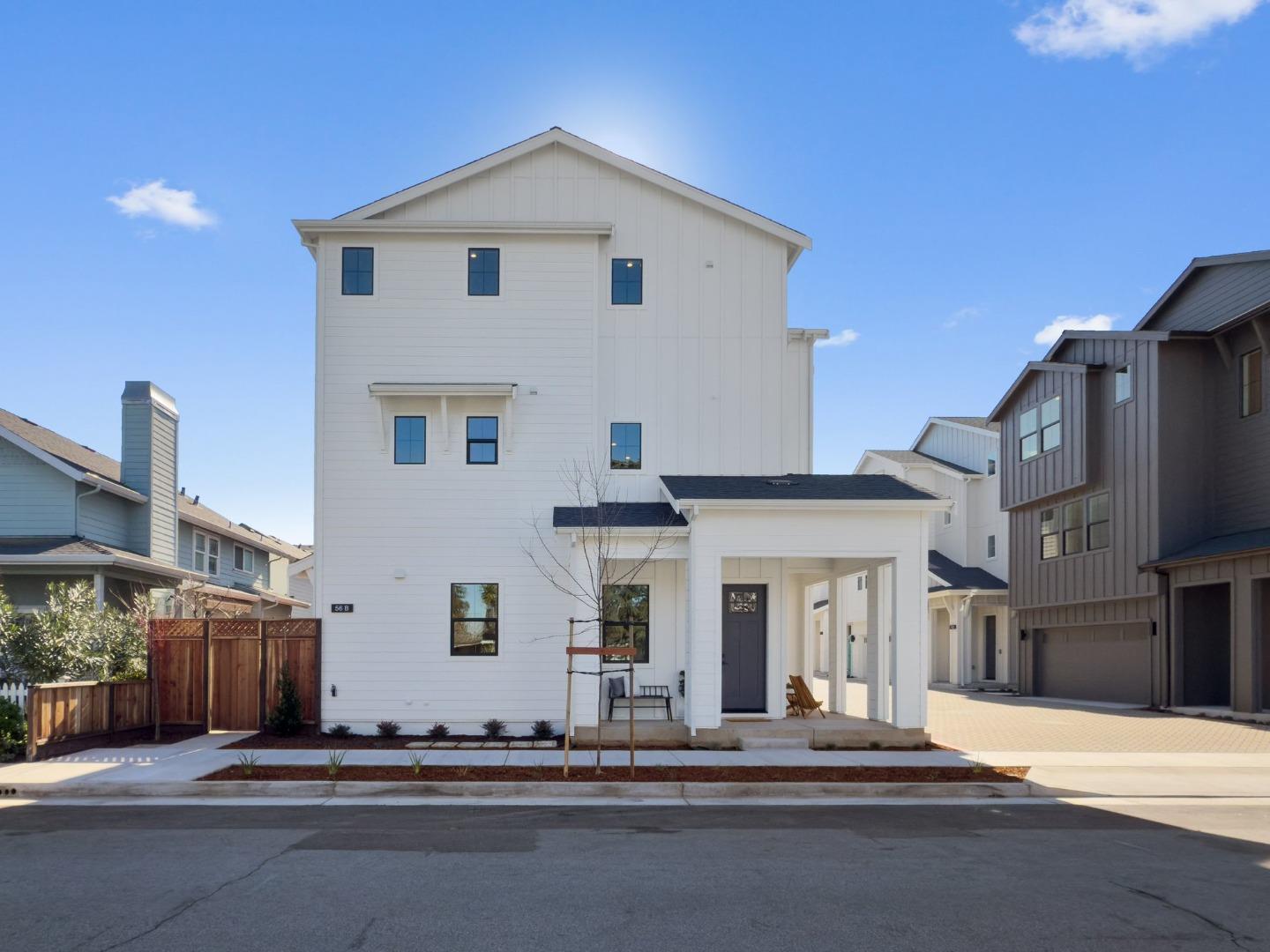 Front Image Thumbnail for ML82043605