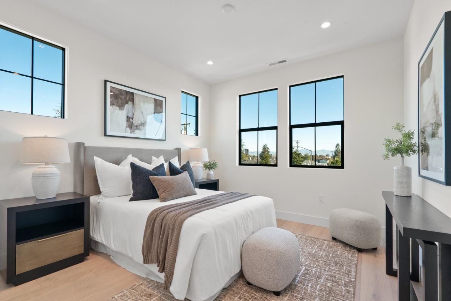 Detail Gallery Image 32 of 61 For 56 Sunnyside Ave, Campbell,  CA 95008 - 4 Beds | 3/1 Baths