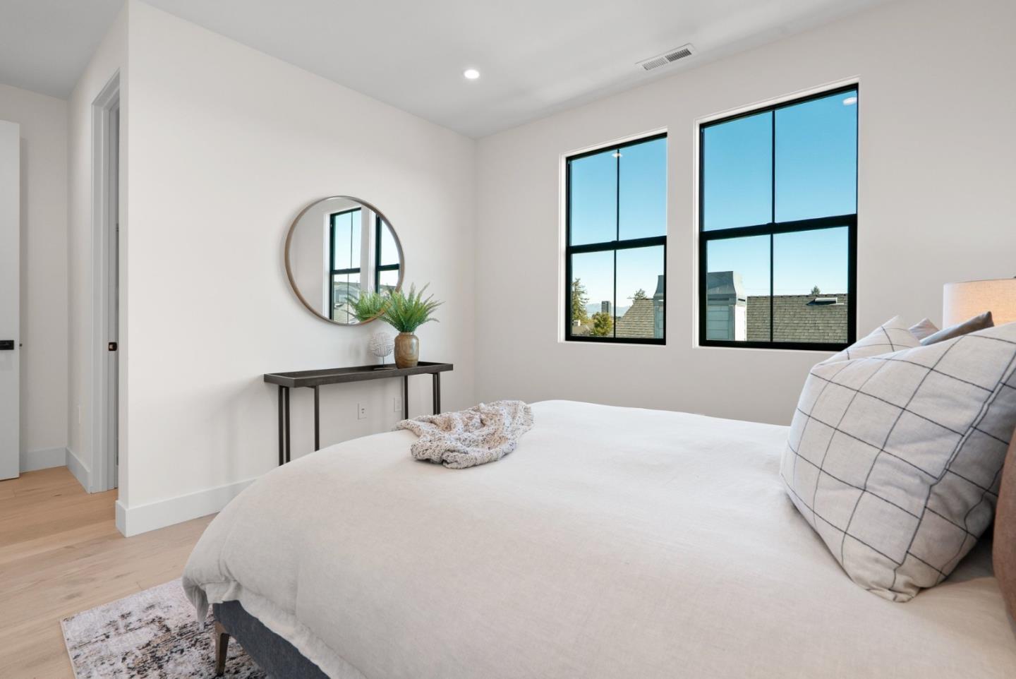 Detail Gallery Image 37 of 61 For 56 Sunnyside Ave, Campbell,  CA 95008 - 4 Beds | 3/1 Baths