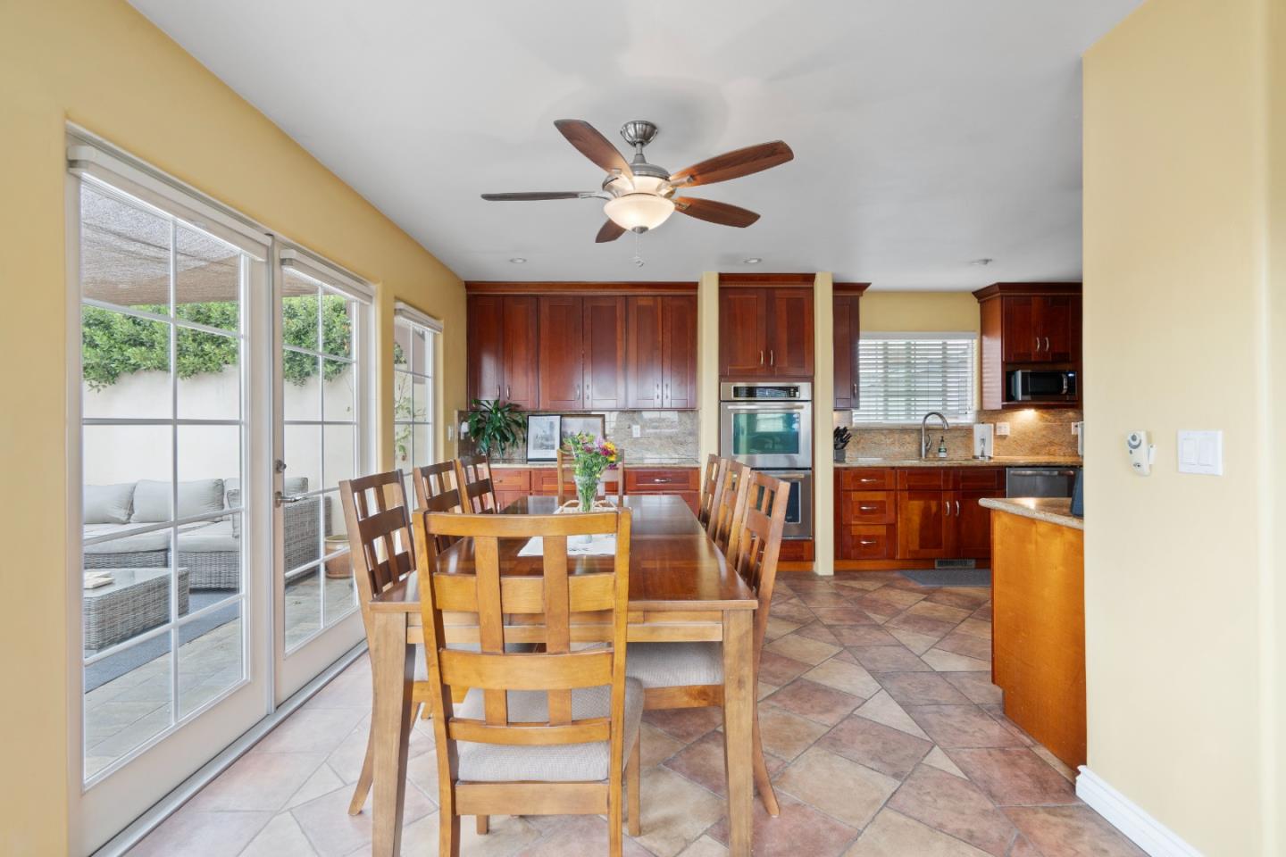 Detail Gallery Image 8 of 58 For 1325 Kimball Ave, Seaside,  CA 93955 - 4 Beds | 2/1 Baths