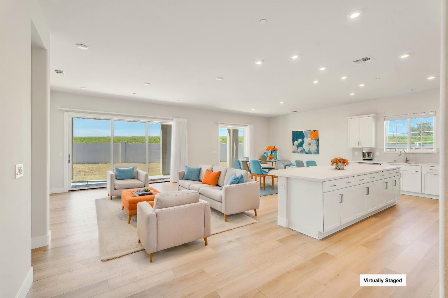 1549 Base Court, Dixon, CA, 95620