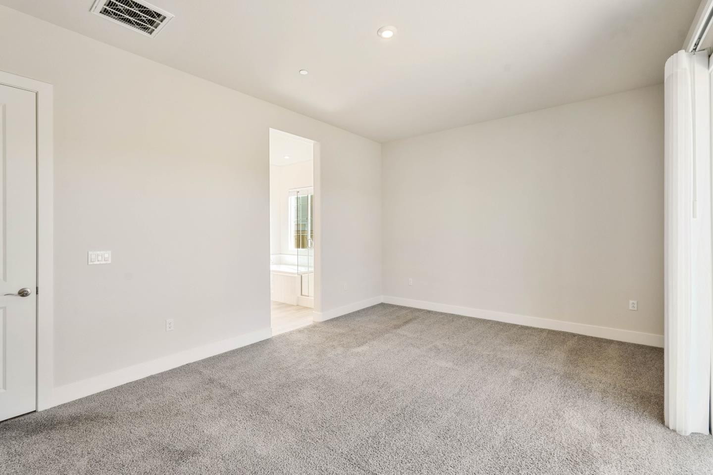 1549 Base Court, Dixon, CA, 95620