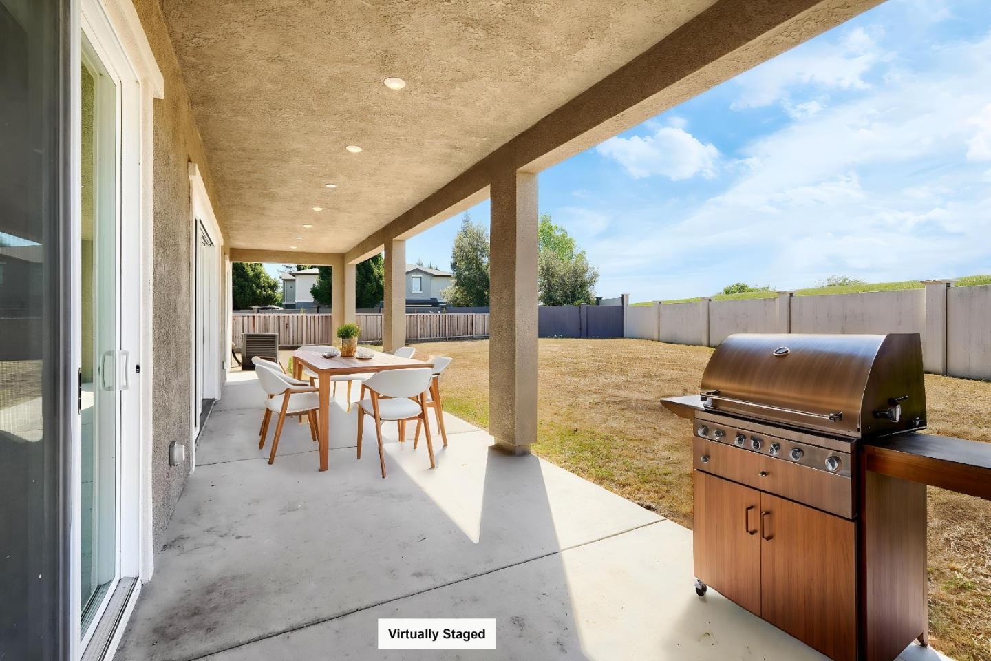 1549 Base Court, Dixon, CA, 95620