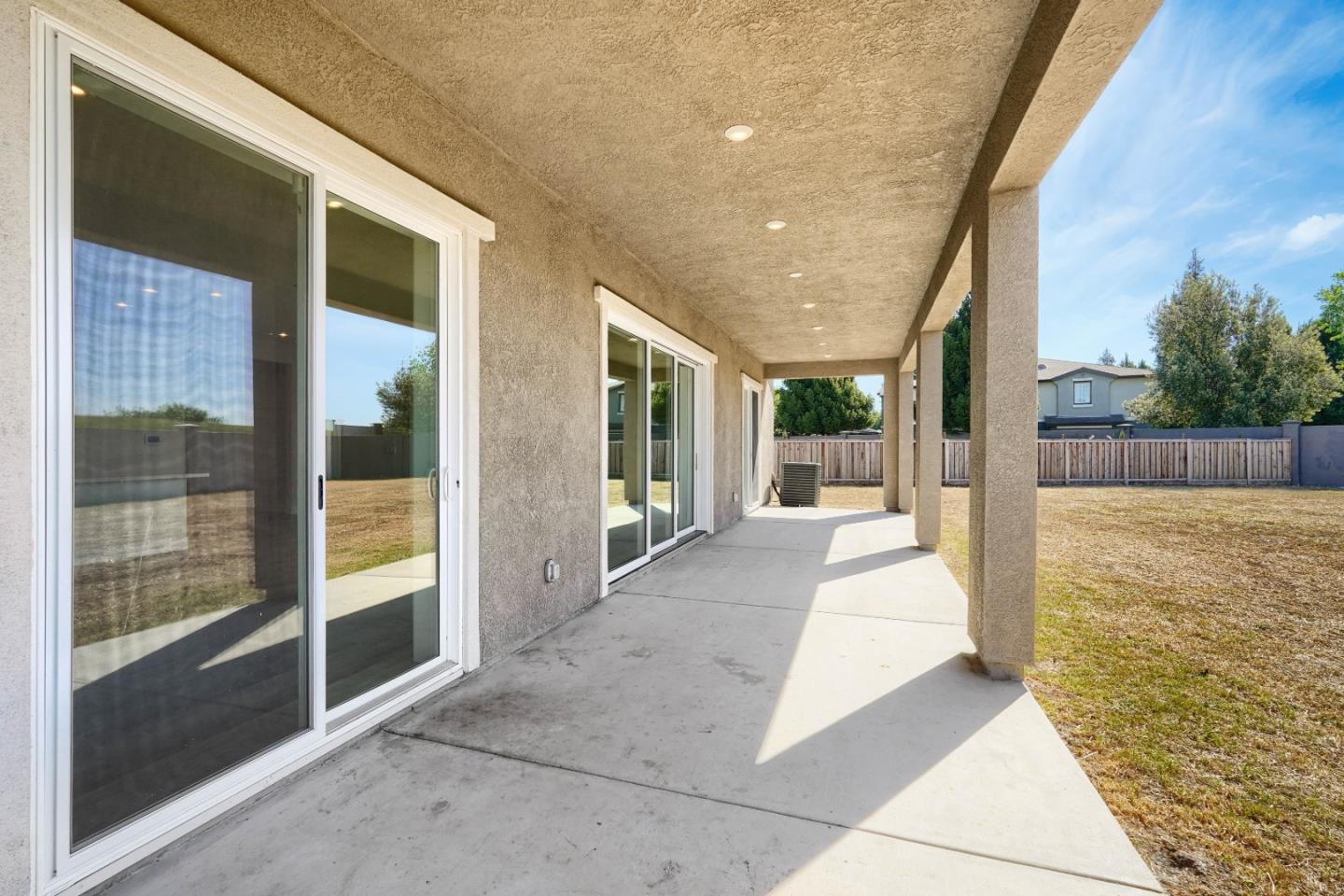 1549 Base Court, Dixon, CA, 95620