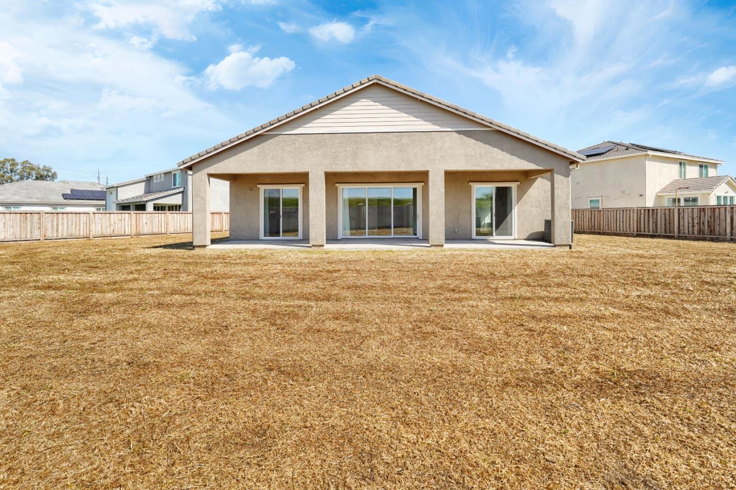 1549 Base Court, Dixon, CA, 95620