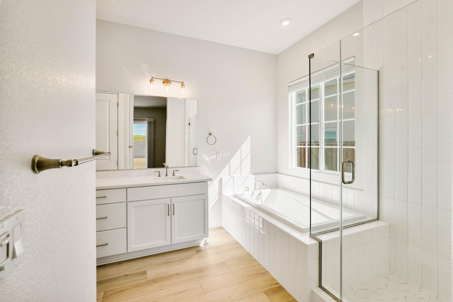 1549 Base Court, Dixon, CA, 95620