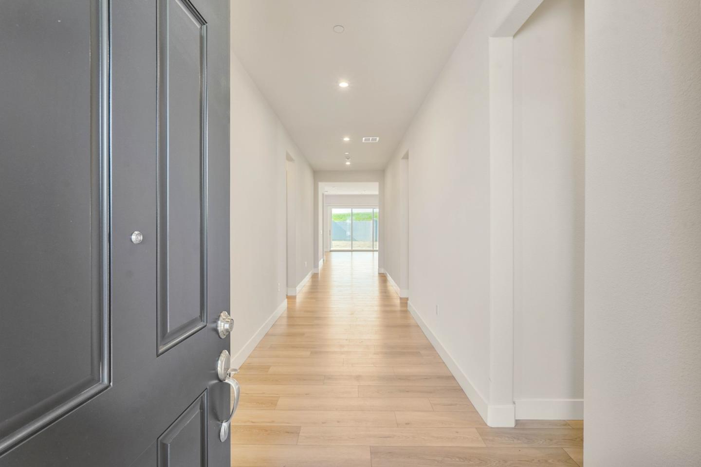 1549 Base Court, Dixon, CA, 95620