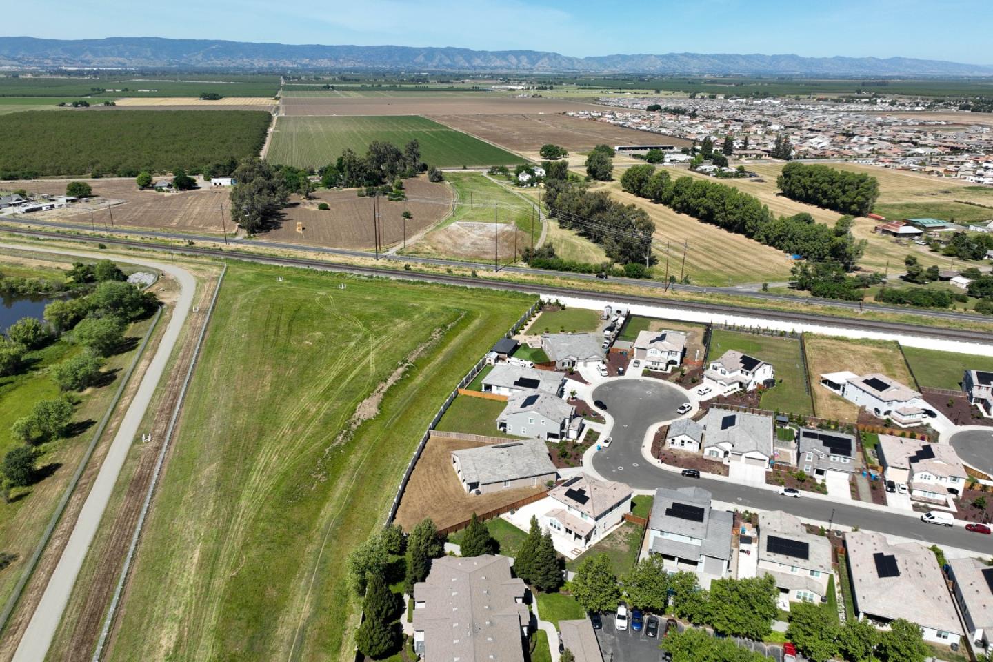 1549 Base Court, Dixon, CA, 95620
