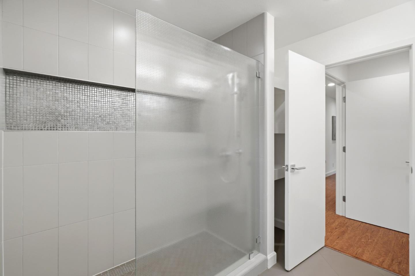 Detail Gallery Image 20 of 42 For 1500 Brookdale Dr, San Jose,  CA 95125 - 4 Beds | 3 Baths